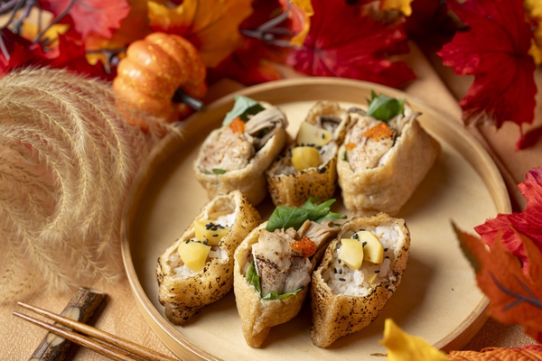 写真：秋の味覚いなり