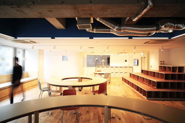 【渋谷エリア・居抜きオフィス】ナチュラルカラーを多く取り入れたおしゃれな内装の区画がでました(物件詳細ページ内あり)