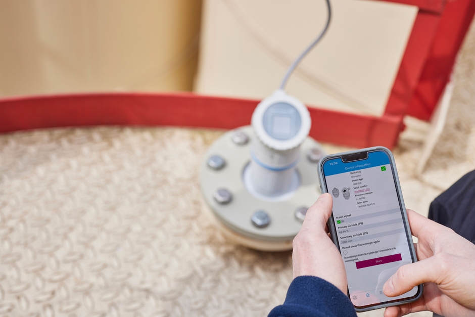 BluetoothでリモートアクセスできるMicropilot FMR10B/20B/30B