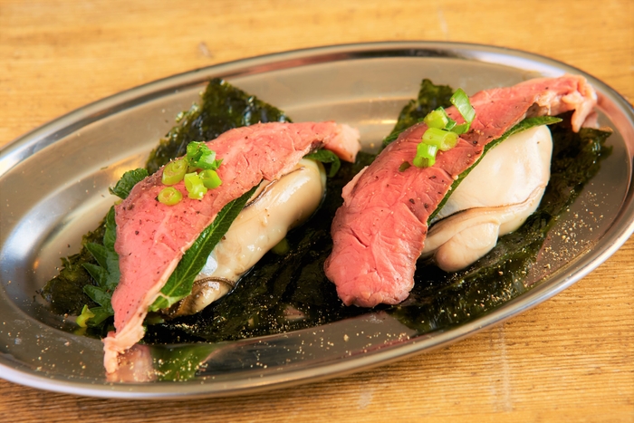 “牡蠣×牛ハラミ”の新感覚メニュー「かきにく」が1貫サービス!