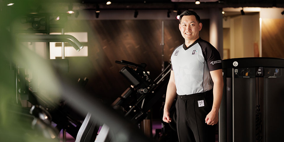 【HEALTHIER MAGAZINE（ヘルシアマガジン）】24時間年中無休フィットネスジム「エニタイムフィットネス」のウェブマガジン更新中！＜[People] 日本バスケットボール協会公認プロフェッショナルレフェリー 加藤誉樹さん＞