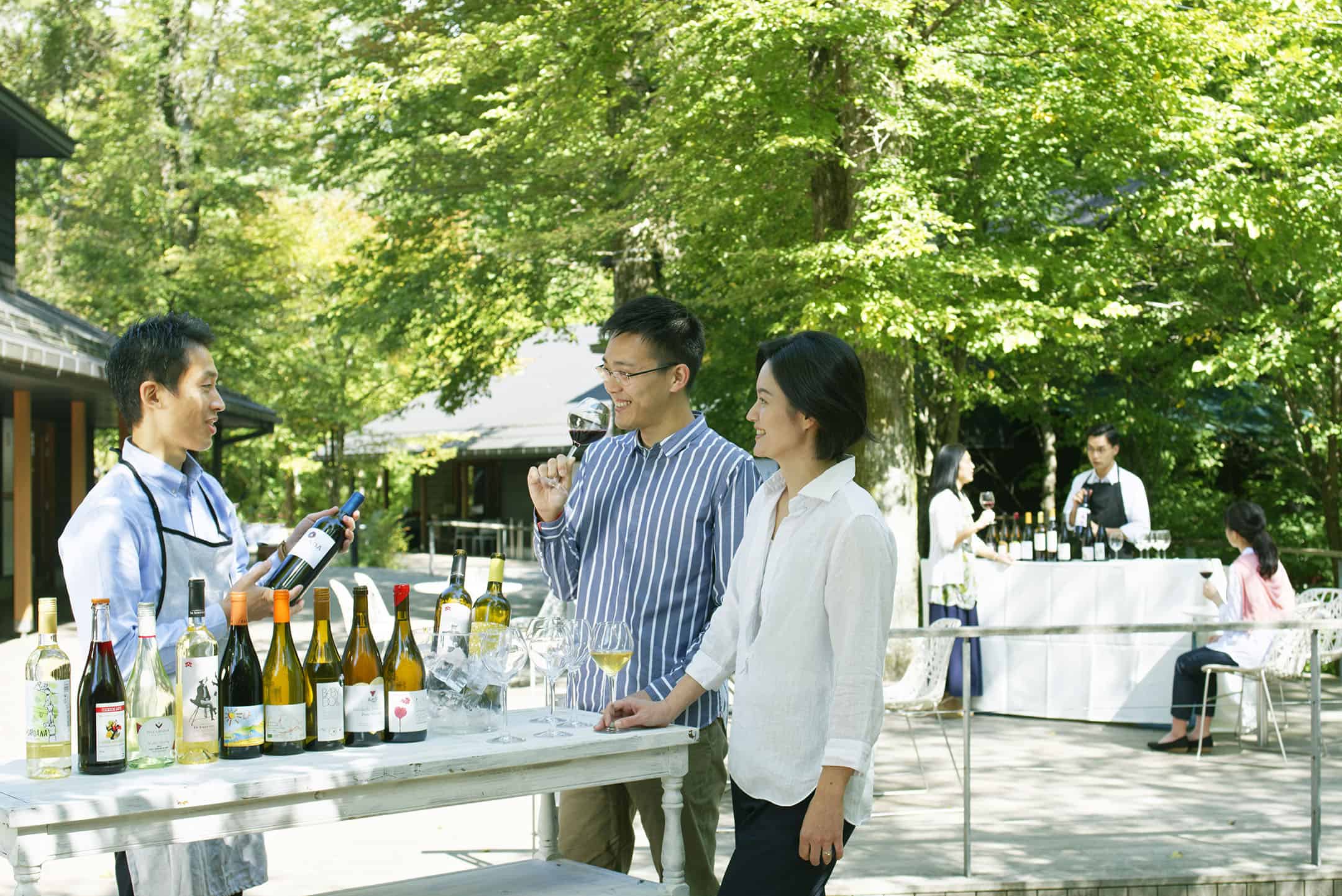 軽井沢星野エリア　インポーター厳選のナチュラルワインが味わえるイベントを開催　開催日：2020年5月23日、24日