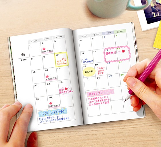 TOLOTにキット機能登場。スマホで写真を選ぶだけ!自動配置でオリジナル手帳が完成。