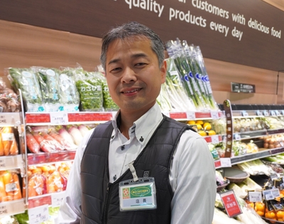井上修一店長