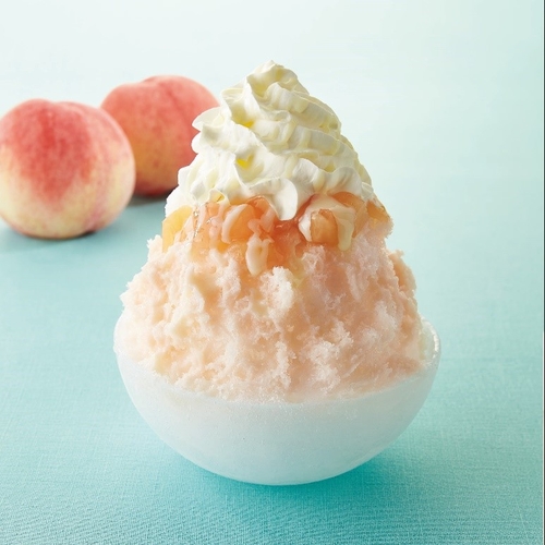 【天然水の削り氷 桃と信州高原みるく】1,320円