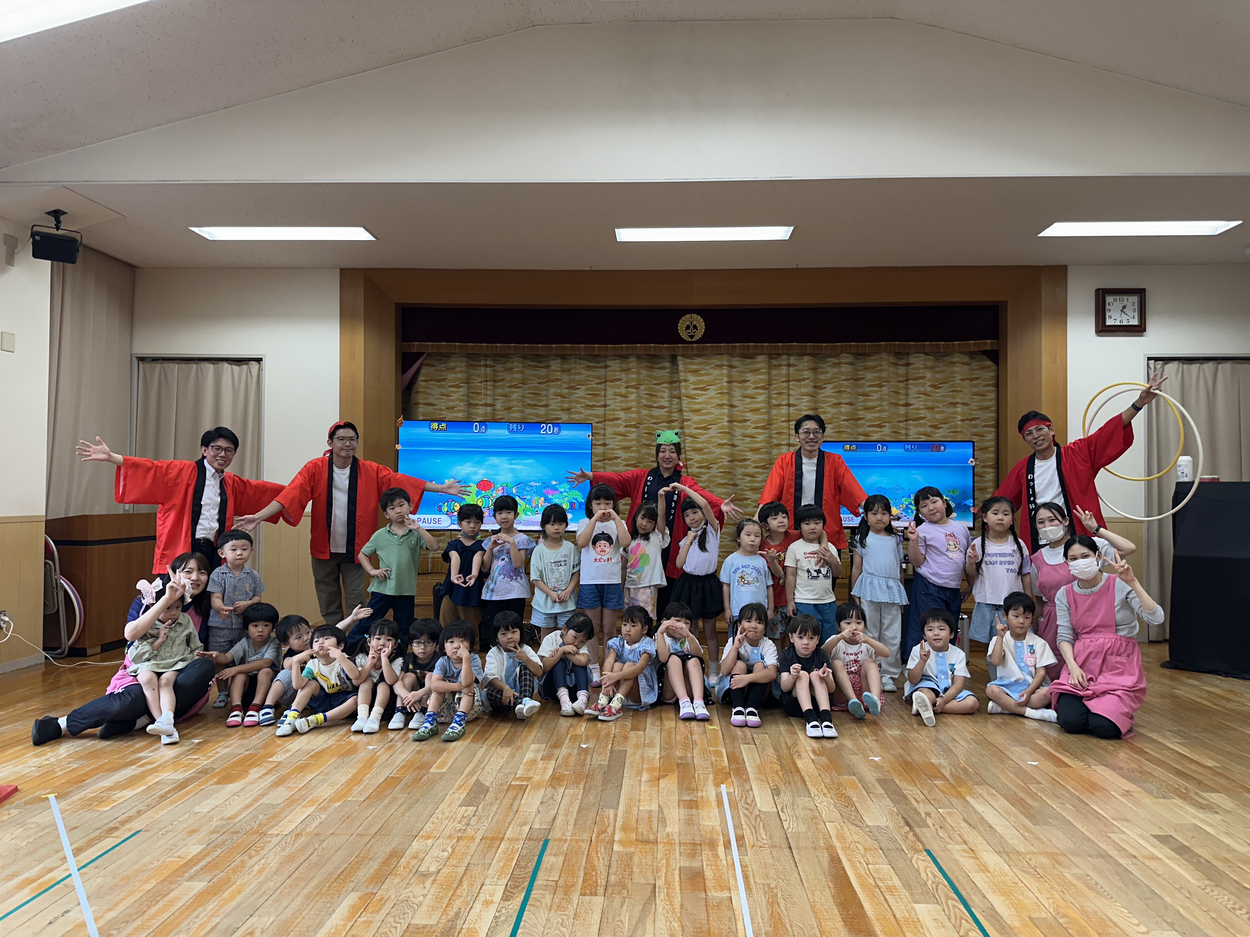 【豊丸産業】園児42名の「塗り絵」がデジタルゲームに！
南山大学生が企画したTANO親子イベントを西別院幼稚園で開催