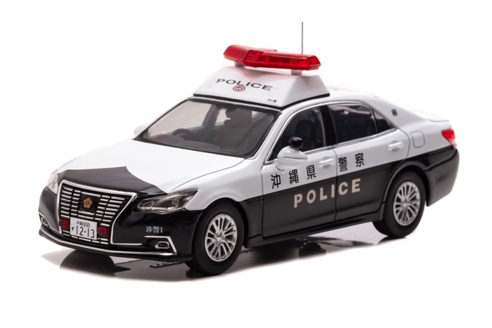 1/43 トヨタ クラウン ロイヤル (GRS210) 2019 沖縄県警察地域課渉外機動警ら隊車両 (渉1):左前