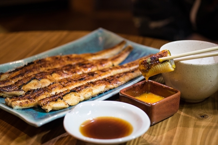 【商品写真】うなぎ蒲焼大皿