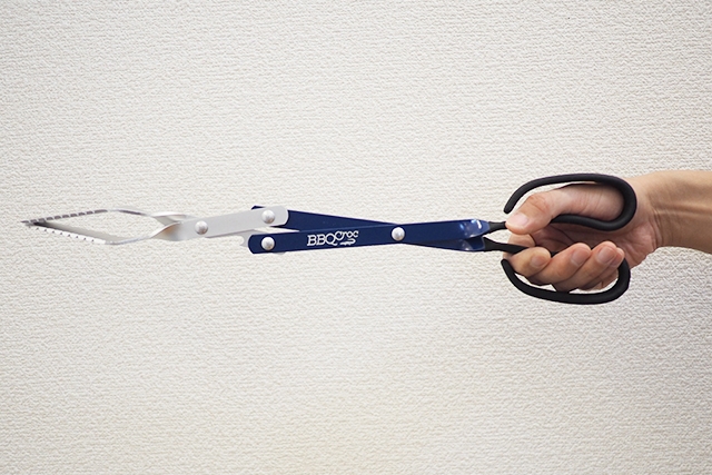 つかみやすくて疲れにくいトング!