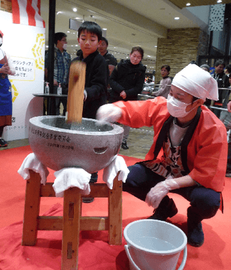 「縁活」もちつき大会