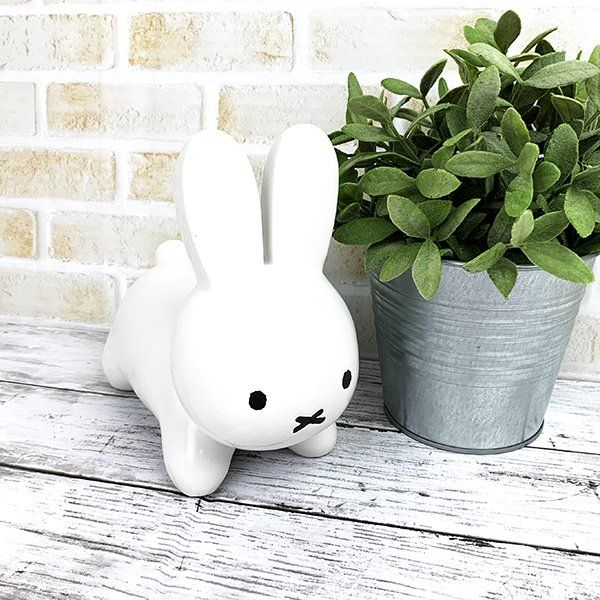 ミッフィ ファンにとって完璧なアイテムと話題のこうさぎバンクを追う