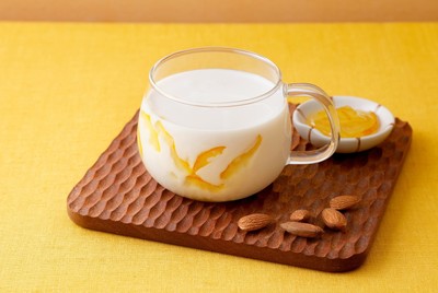 ゆず茶アーモンドミルク