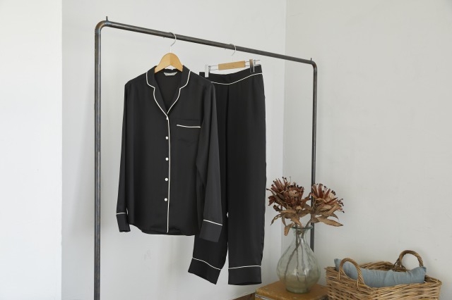 DREAMiN(ドリーミン)ロングスリーブ+ロングパンツ 上下セット(ブラック)