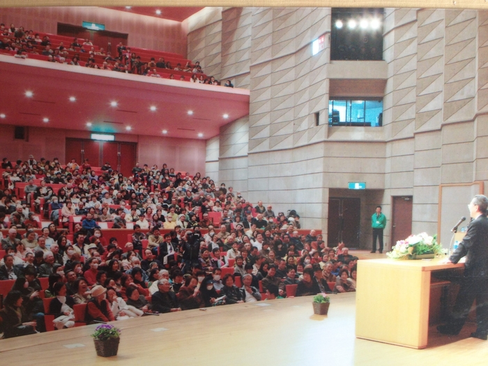 安保徹先生講演会の様子