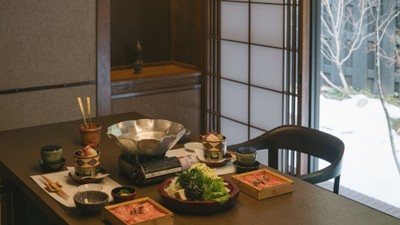 【個室食事処】雪景色を愉しみながらのお食事は格別