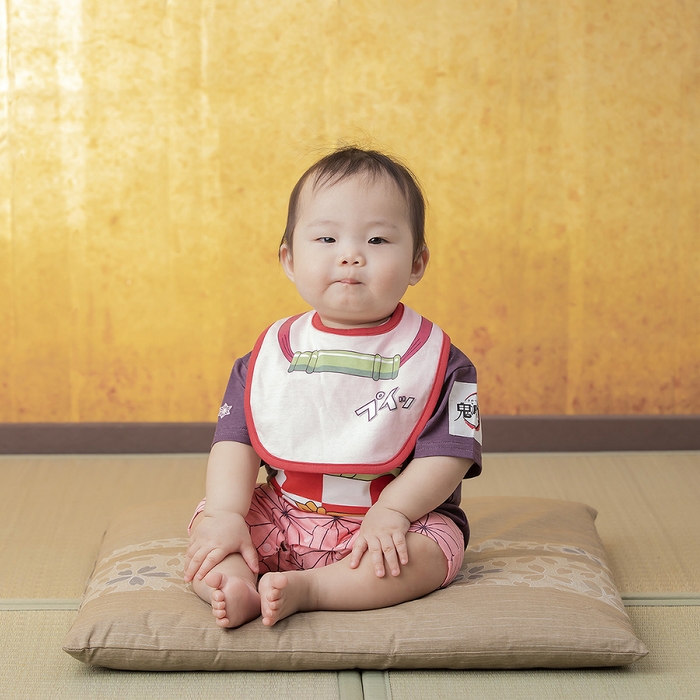 なりきりスタイ&カバーオールセット(竈門禰豆子) 着用イメージ(1)