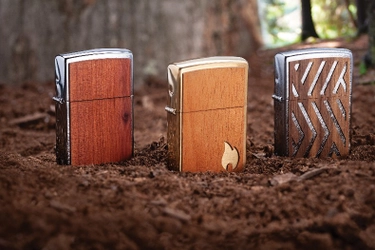 ZippoがWOODCHUCK USAとコラボレーションし、 世界の森林再生に貢献するライターコレクションを発売 