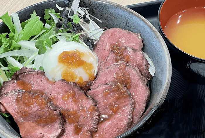 ローストビーフ丼