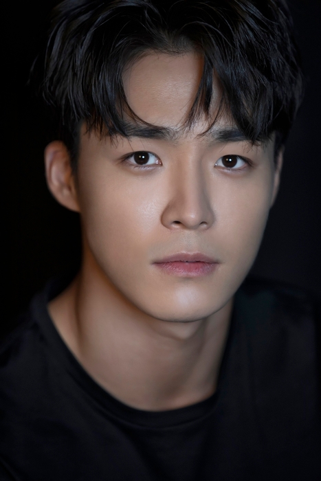 ソ・ハジュン(1)_(C)BLESS ENT