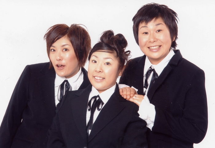 森三中　(C)YOSHIMOTO KOGYO CO., LTD.