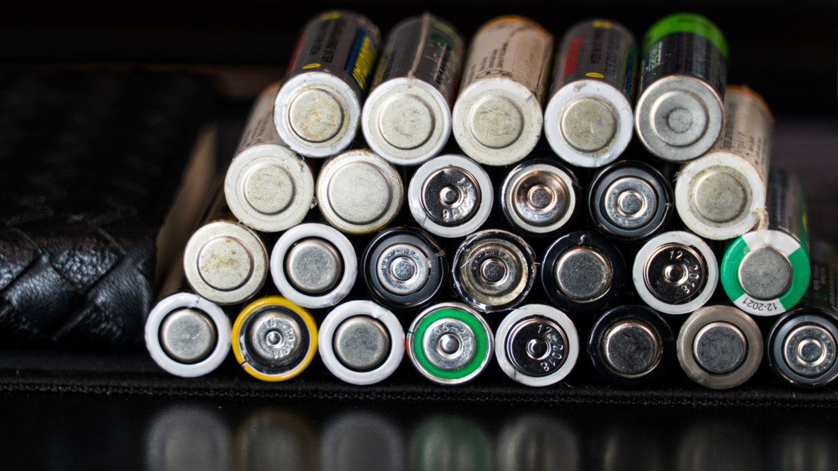 バッテリーリサイクル市場は、年平均成長率(CAGR)6.78%で成長すると予測される