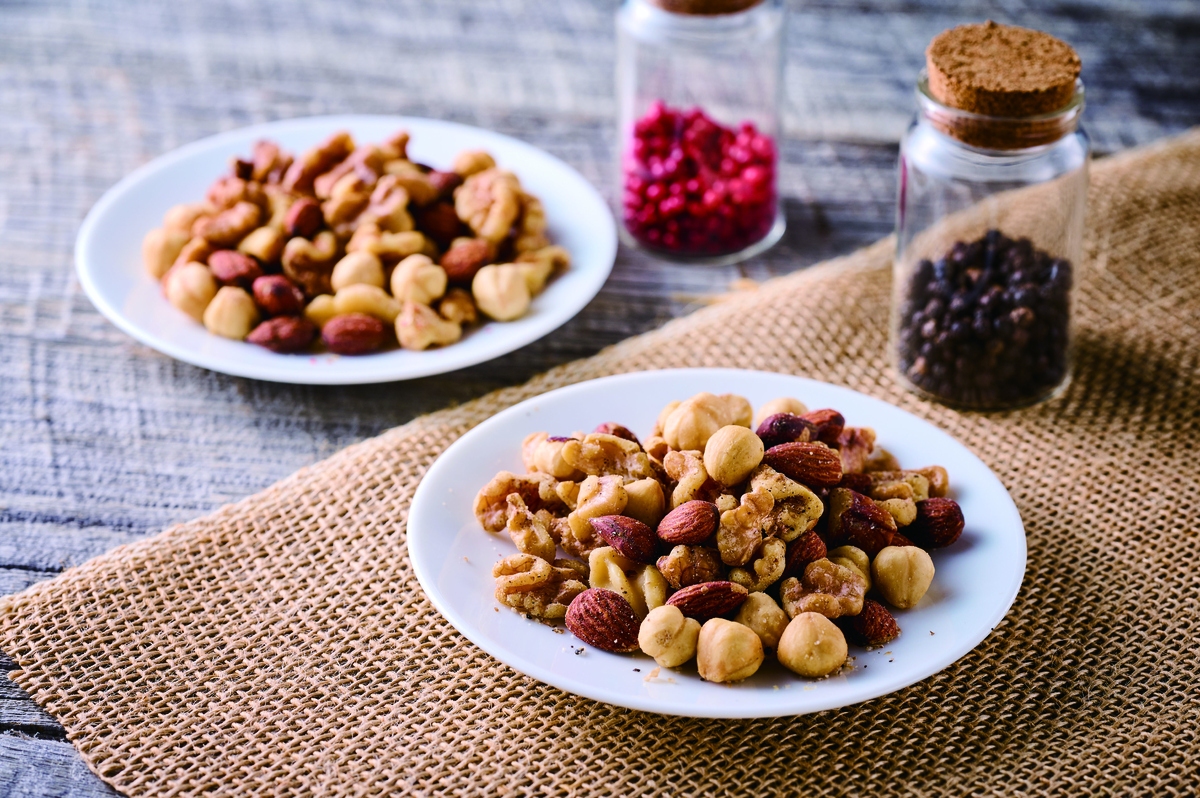 【ライフ】大人気の「BIO-RAL　ナッツシリーズ」に新フレーバー誕生！「BIO-RAL　低糖質ナッツ　ピンクとブラックのペッパー風味」を新発売