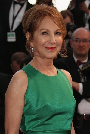 NATHALIE BAYE