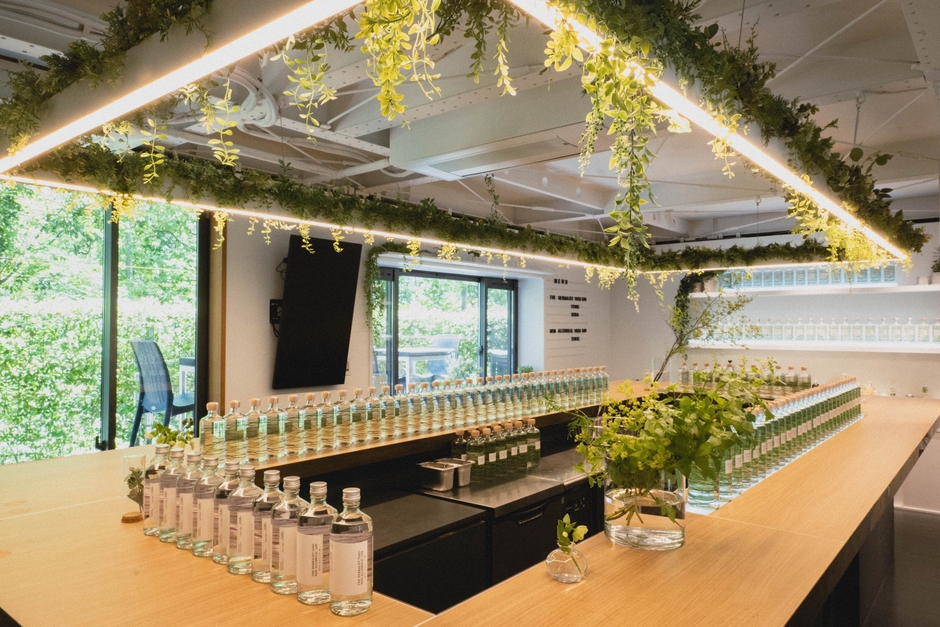 越後薬草蒸留所 CRAFT GIN STAND