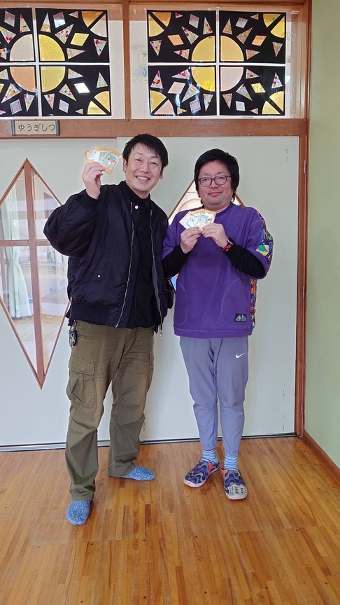 贈呈式の様子(1)