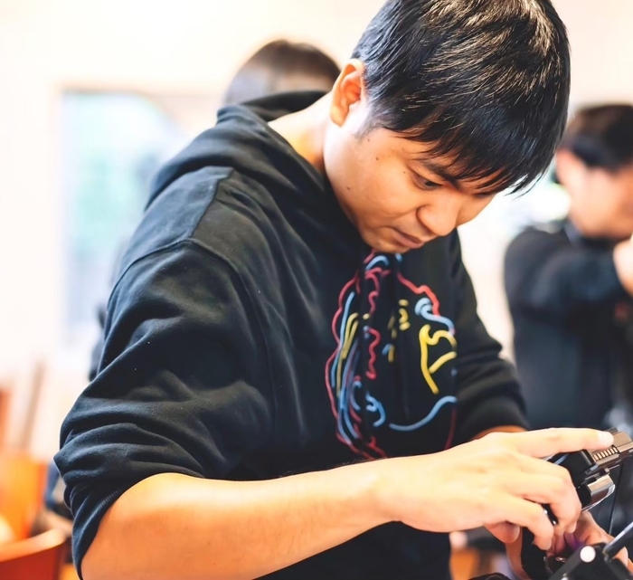 知多良 監督