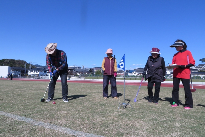 グラウンドゴルフなどのニュースポーツも利用できます。