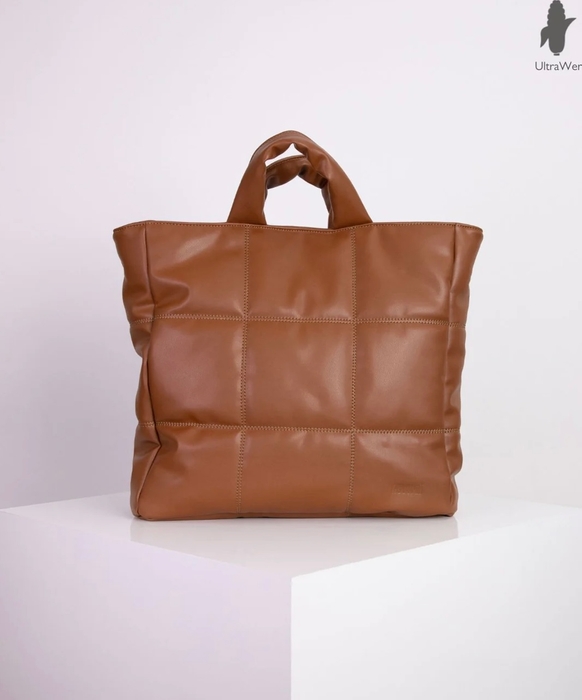 LINN caramel brown　34,800円(税込)