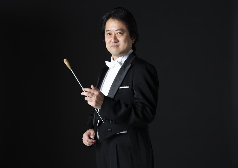 指揮者 村上寿昭(代表理事)