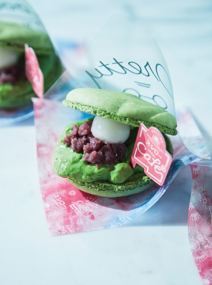 あふれるこぼれる抹茶の和カロン