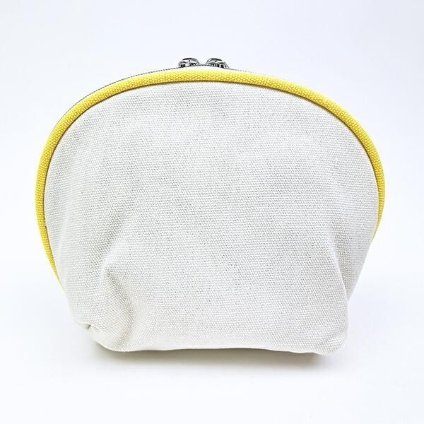 スンスンのポーチ