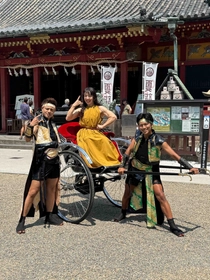 東京力車、浅草神社で新曲「勇者の轍」ヒット祈願！
浜口京子が“応援隊長”として熱烈エール