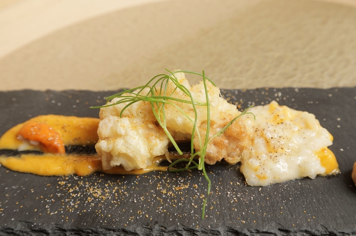 雲子の天婦羅 雲丹ソース