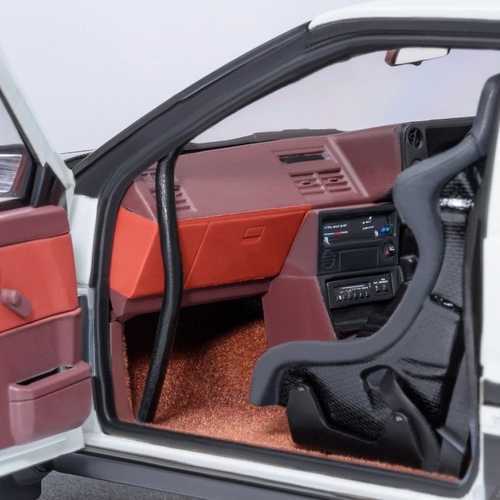 ミニカー AUTOart 1/18スケール トヨタ スプリンター トレノ (AE86) 「頭文字D」