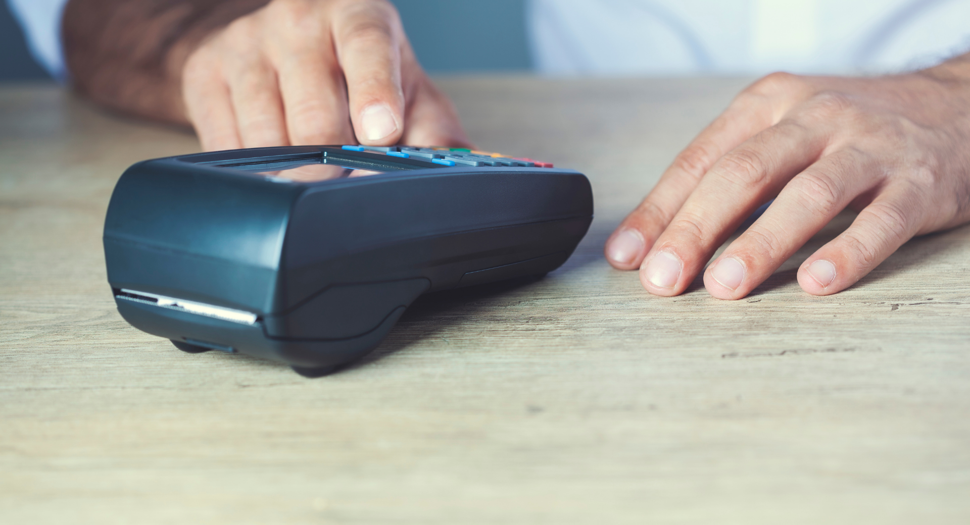 POS端末市場は2026年までに1,694億ドルと推定｜CAGR 12.4%の成長が見込まれる