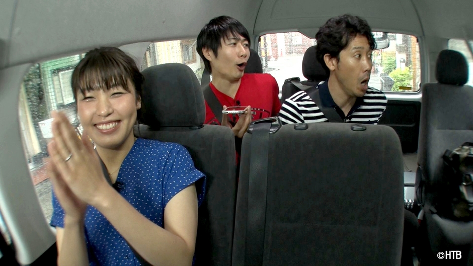 おにぎりあたためますか 岡山の旅 Blu-ray(左から室岡里美、戸次重幸、大泉洋)©HTB