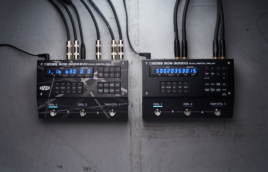 『SDE-3000EVH』(左)と『SDE-3000D』(右)