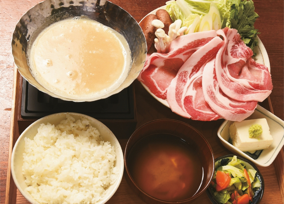 富士桜ポーク コラーゲンしゃぶしゃぶ定食(1,780円)