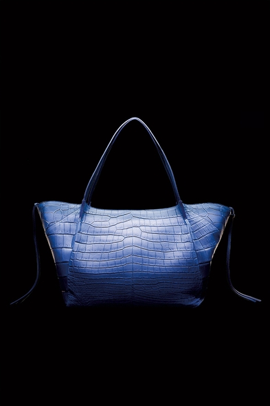 「タイコウ」のエキゾチックレザー