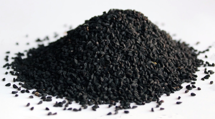 ニゲラの黒い種