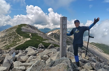 生存確率10%から世界初へ。片足のアルピニスト、日本百名山登頂映像化プロジェクト始動