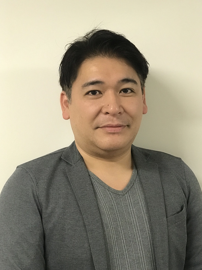 スリーアイズ株式会社　千葉氏