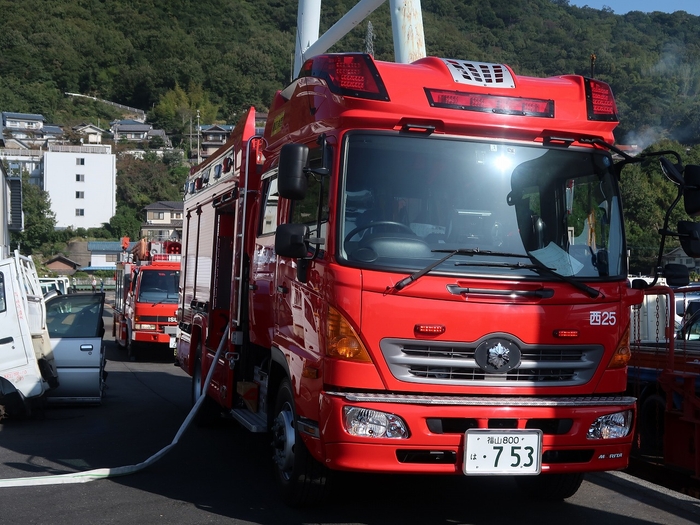 消防車が到着