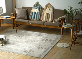 家族と過ごす時間が、もっと愛おしくなる。 インテリアショップ「cucan」× 人気ブランド「メゾン・テリア」が贈る、 限定コラボ ラグ＆マット、雑貨が新登場！