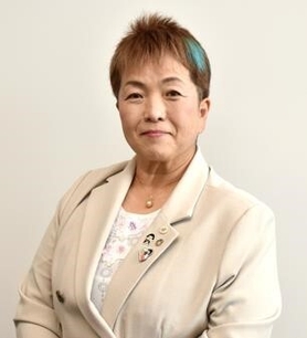 久保町子氏