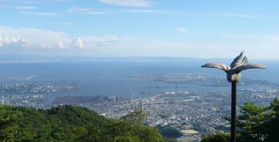 六甲山上施設 続々オープン ～春を迎えた青空の下、のびのびと遊ぼう！～